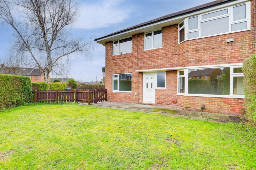 Earlswood Drive, Edwalton, Nottinghamshire, NG12 4AZ