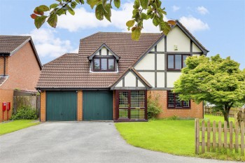 Ascott Gardens, West Bridgford, Nottinghamshire, NG2 7TH