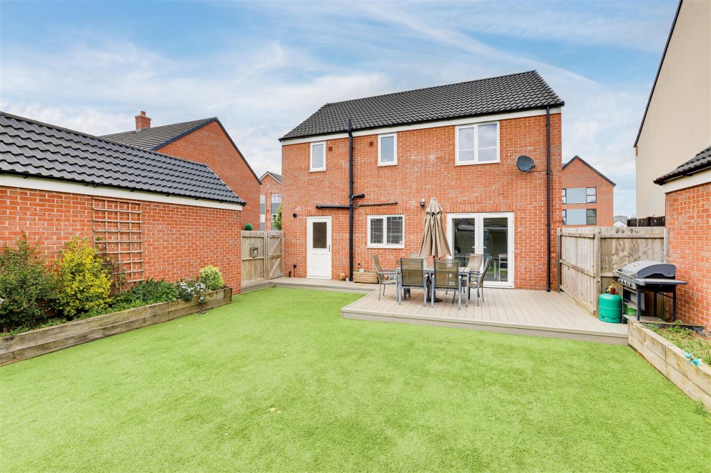 Magenta Way, Burton Joyce, Nottinghamshire, NG14 5HH
