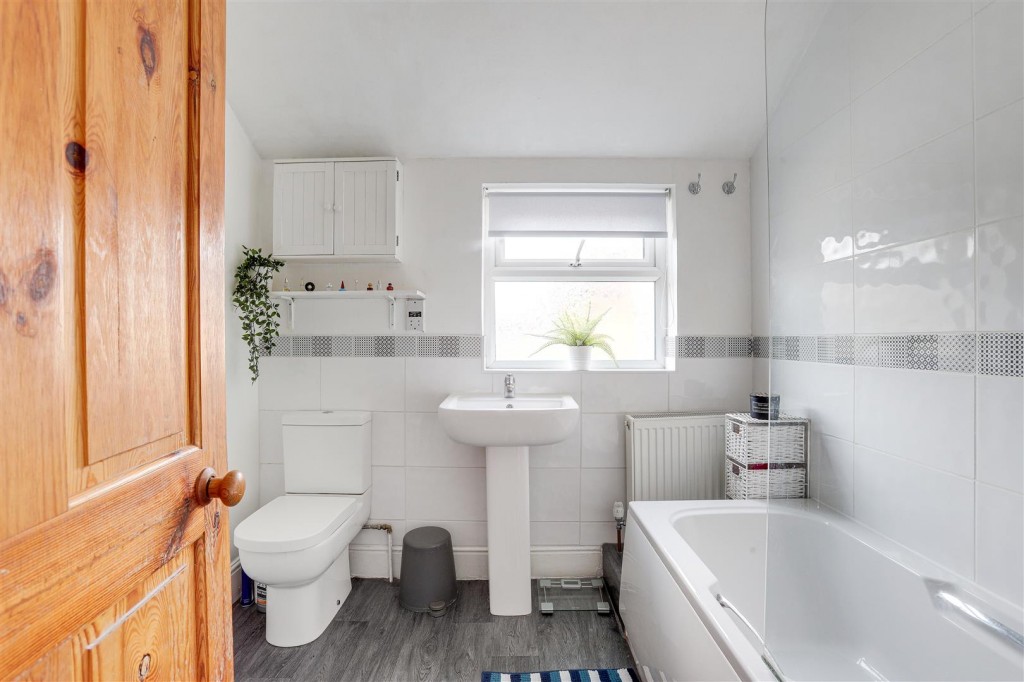 Percival Road, Sherwood, Nottinghamshire, NG5 2EZ