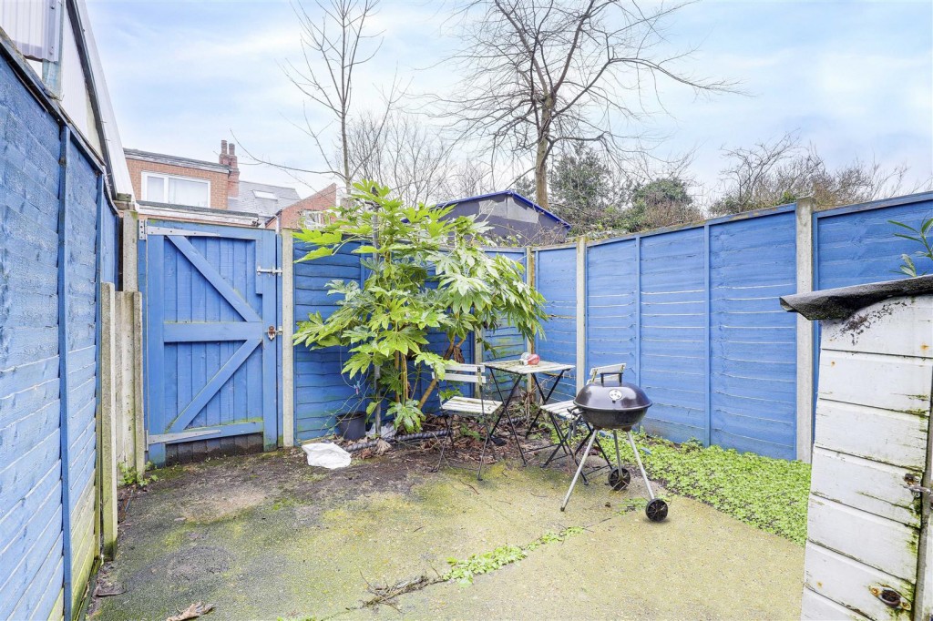 Bobbers Mill Road, Bobbersmill, Nottinghamshire, NG7 5JS
