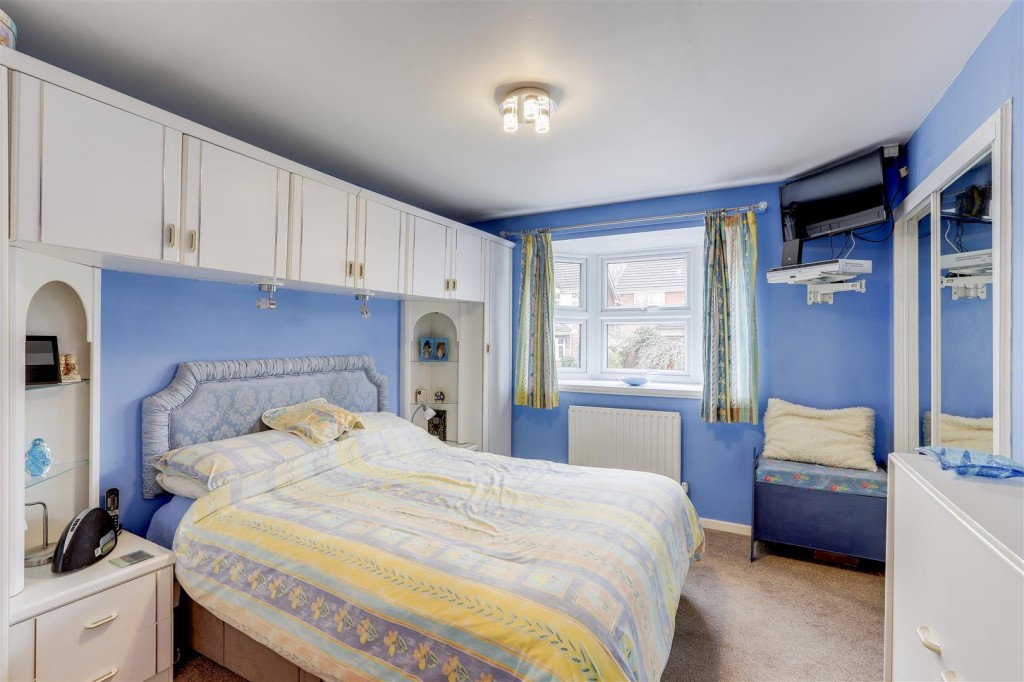 Deer Park Drive, Arnold, Nottinghamshire, NG5 8SA