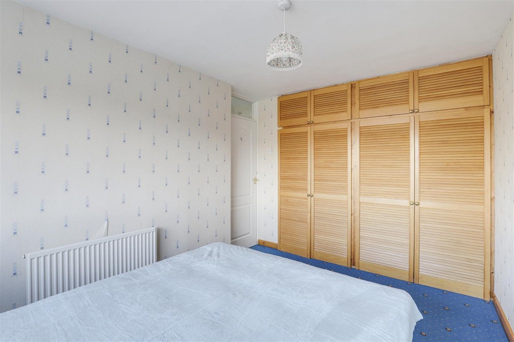 Bramble Drive, Carlton, Nottinghamshire, NG3 6NE