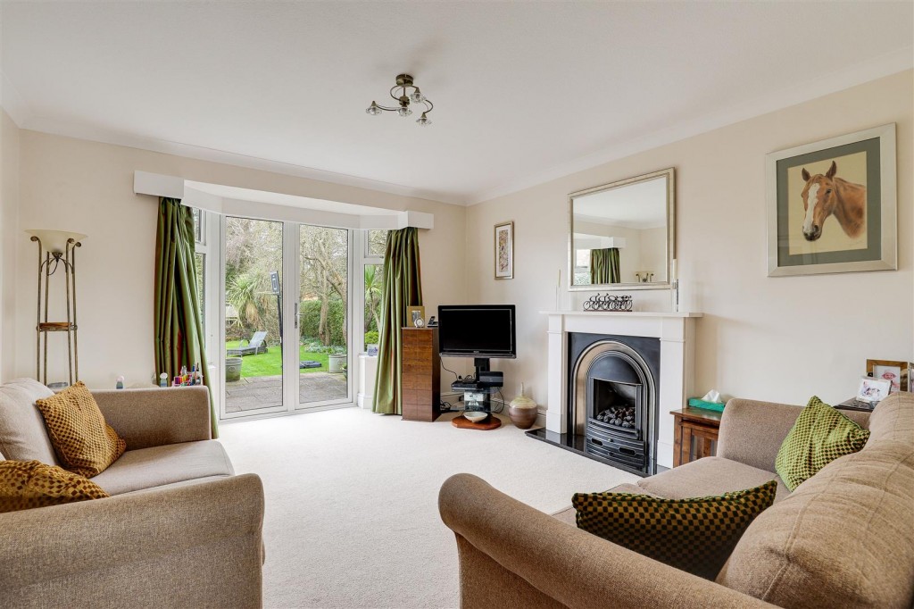 Melton Road, Tollerton, Nottinghamshire, NG12 4EN