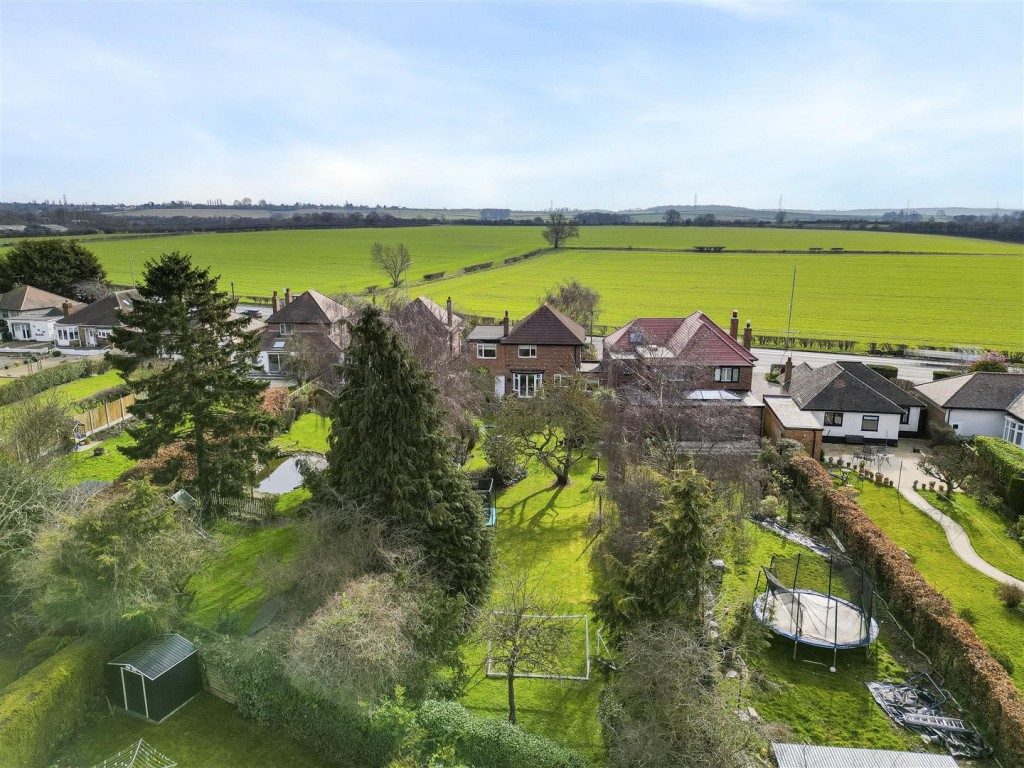 Melton Road, Tollerton, Nottinghamshire, NG12 4EN