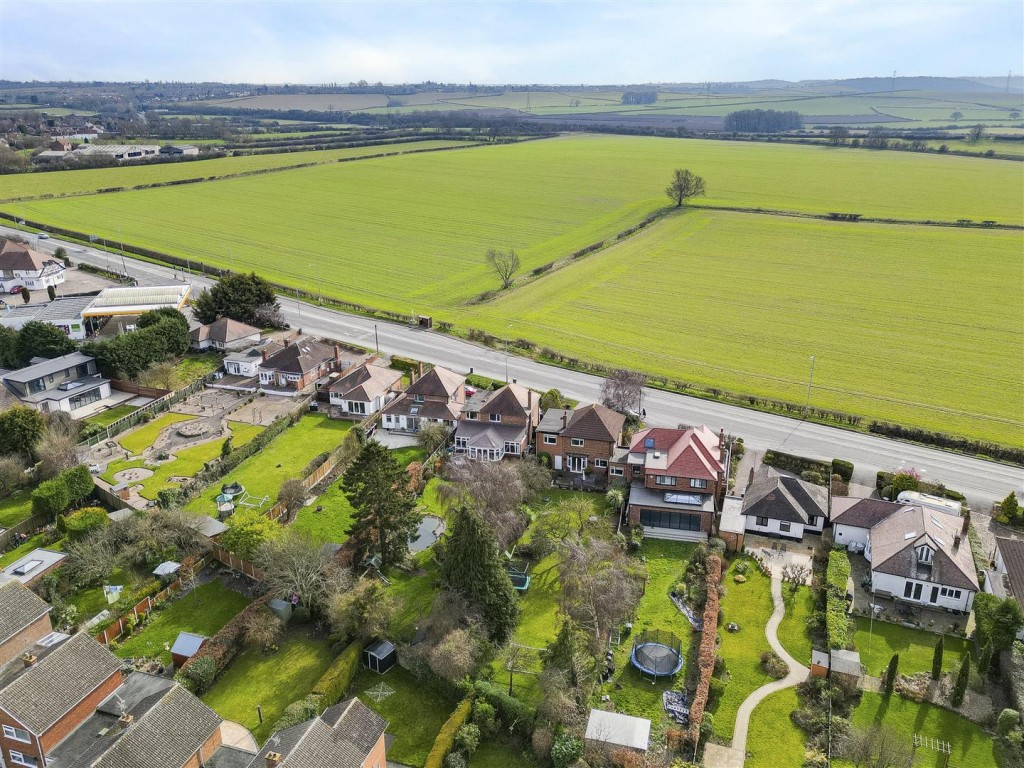 Melton Road, Tollerton, Nottinghamshire, NG12 4EN