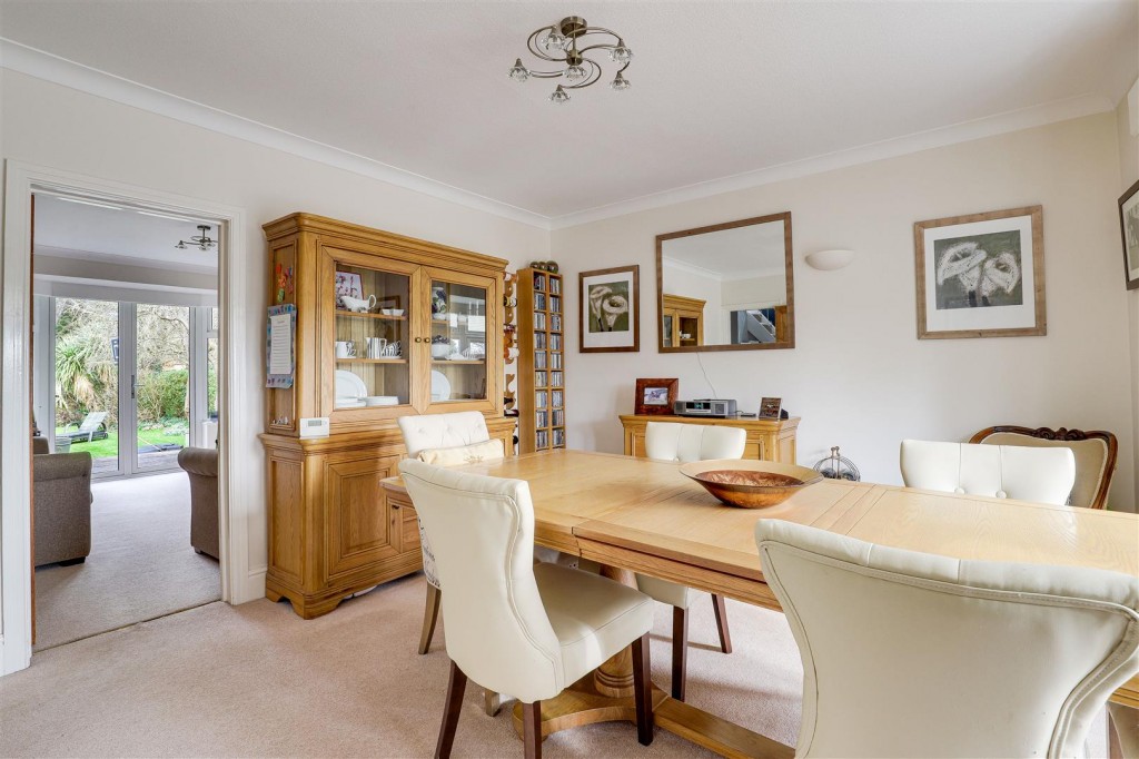 Melton Road, Tollerton, Nottinghamshire, NG12 4EN