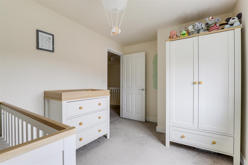 Mapperley Plains, Mapperley, Nottinghamshire, NG3 5RW