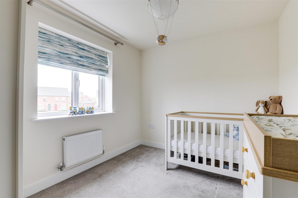 Mapperley Plains, Mapperley, Nottinghamshire, NG3 5RW
