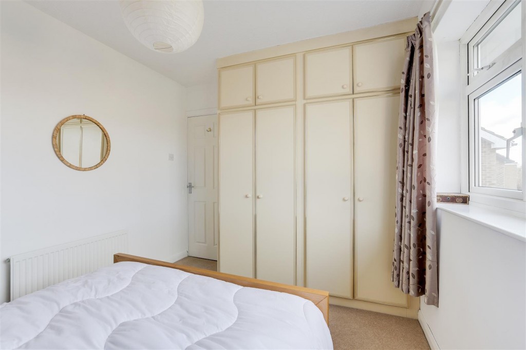 Clarkes Lane, Beeston, Nottinghamshire, NG9 5BL