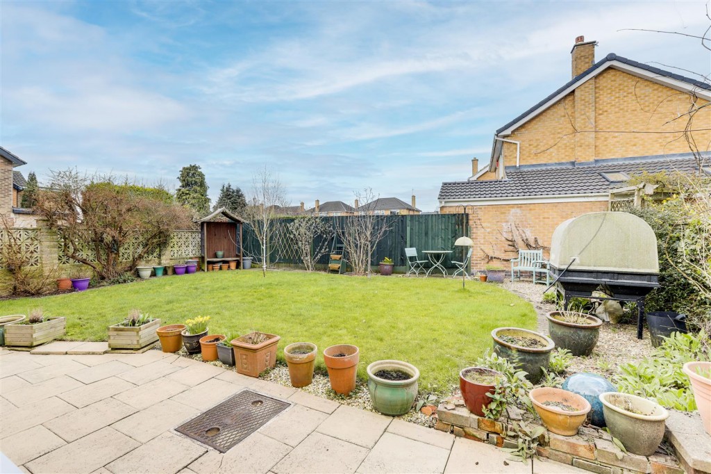 Clarkes Lane, Beeston, Nottinghamshire, NG9 5BL