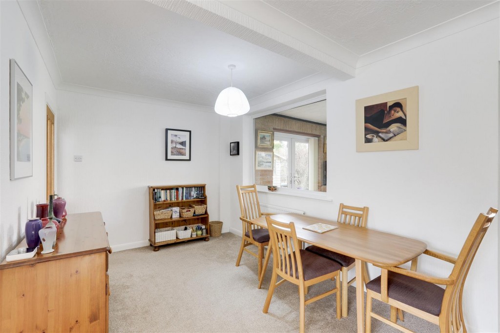Clarkes Lane, Beeston, Nottinghamshire, NG9 5BL