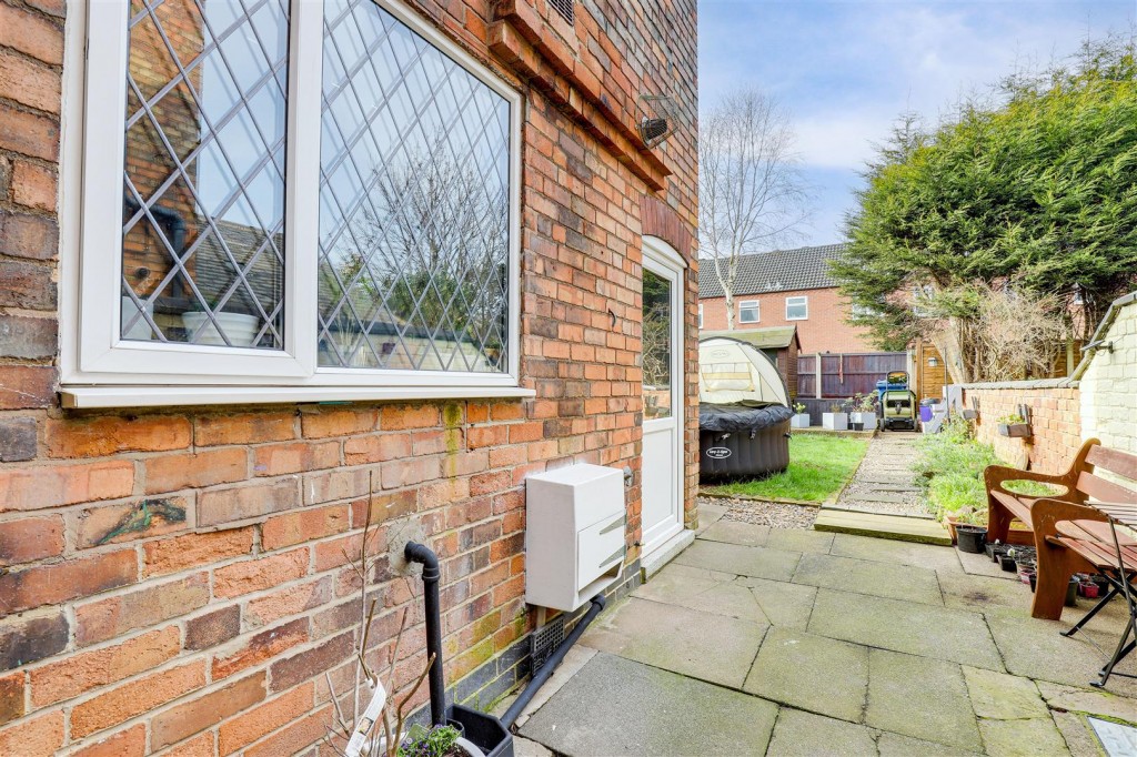 College Street, Long Eaton, Nottinghamshire, NG10 4GE