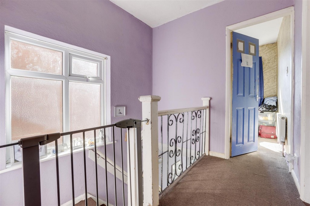 Rowe Gardens, Bulwell, Nottinghamshire, NG6 9ER