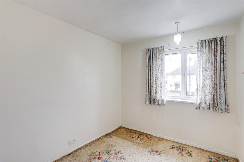 Wheatacre Road, Clifton, Nottinghamshire, NG11 8LN