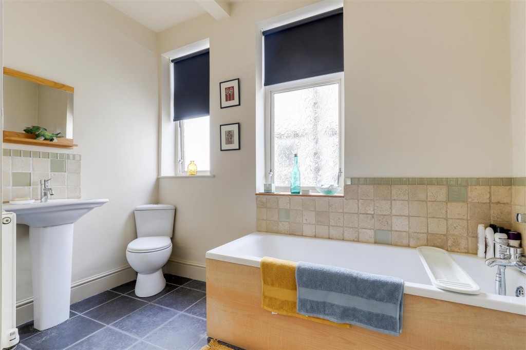 Rufford Road, Sherwood, Nottinghamshire, NG5 2NQ
