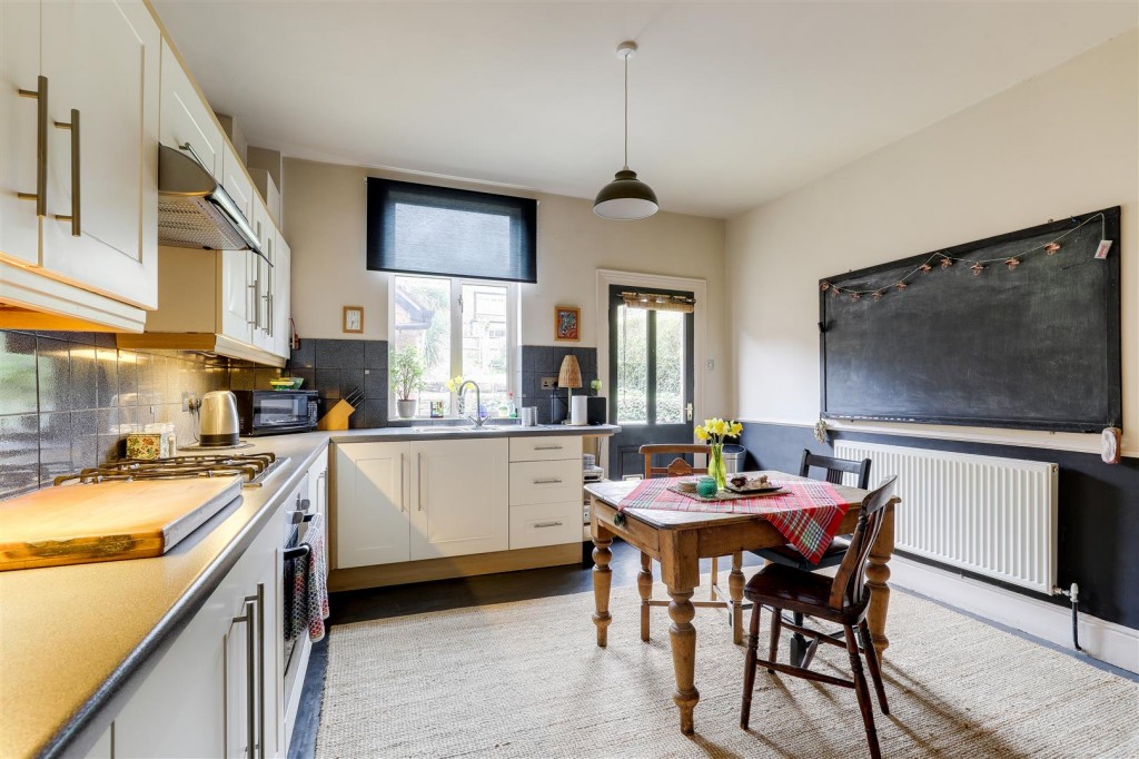 Rufford Road, Sherwood, Nottinghamshire, NG5 2NQ