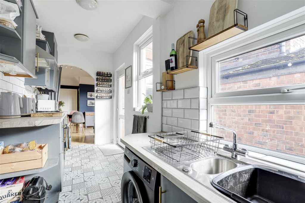 Bennett Street, Mapperley, Nottinghamshire, NG3 5GP