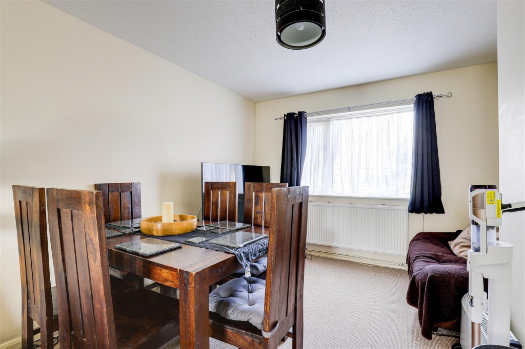 Casper Court, Top Valley, Nottinghamshire, NG5 9EG