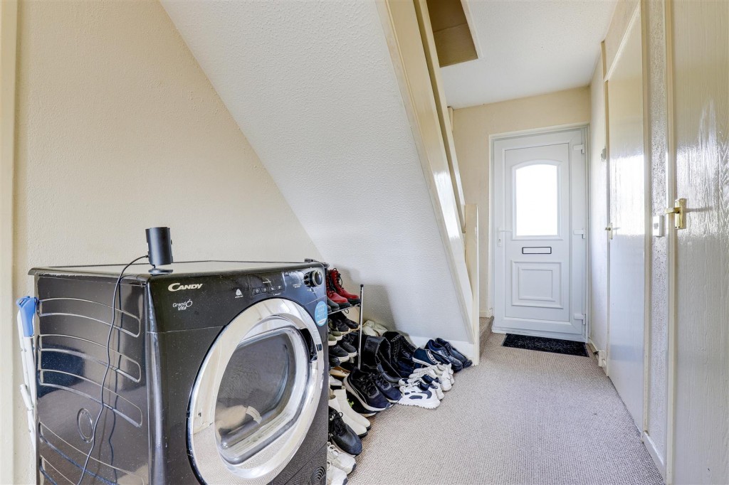 Casper Court, Top Valley, Nottinghamshire, NG5 9EG