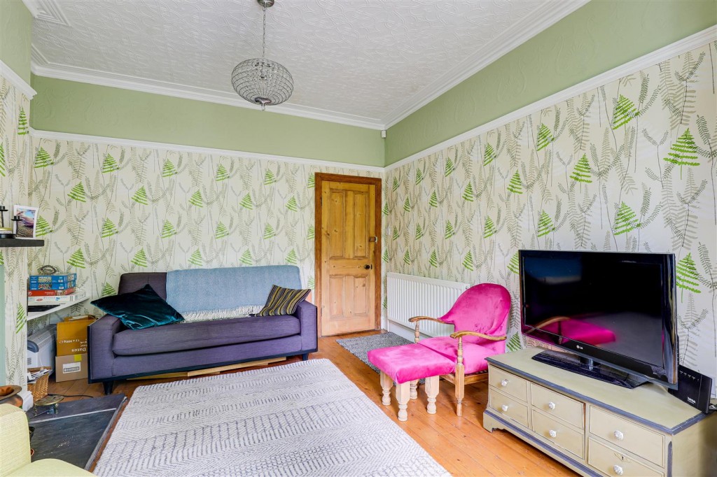 Fourth Avenue, New Basford, Nottinghamshire, NG7 6JB
