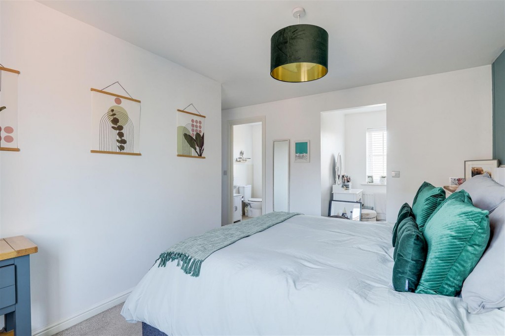 Chilwell Lane, Bramcote, Nottinghamshire, NG9 3DU