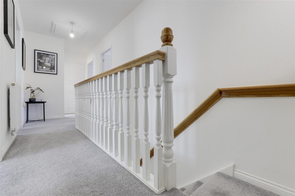 Griffon Drive, Hucknall, Nottinghamshire, NG15 6XH