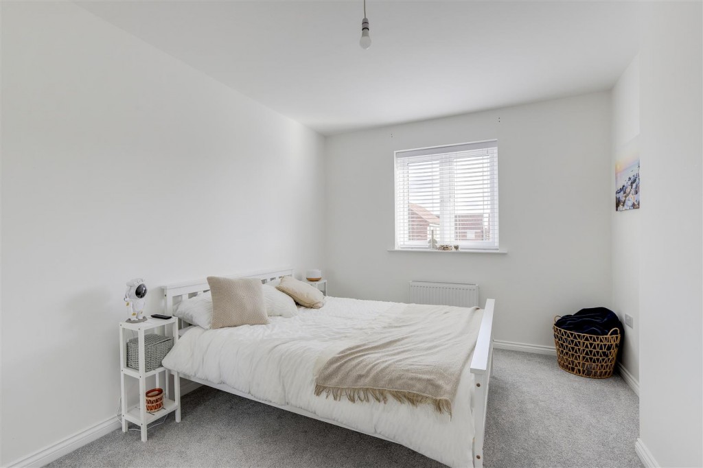Griffon Drive, Hucknall, Nottinghamshire, NG15 6XH
