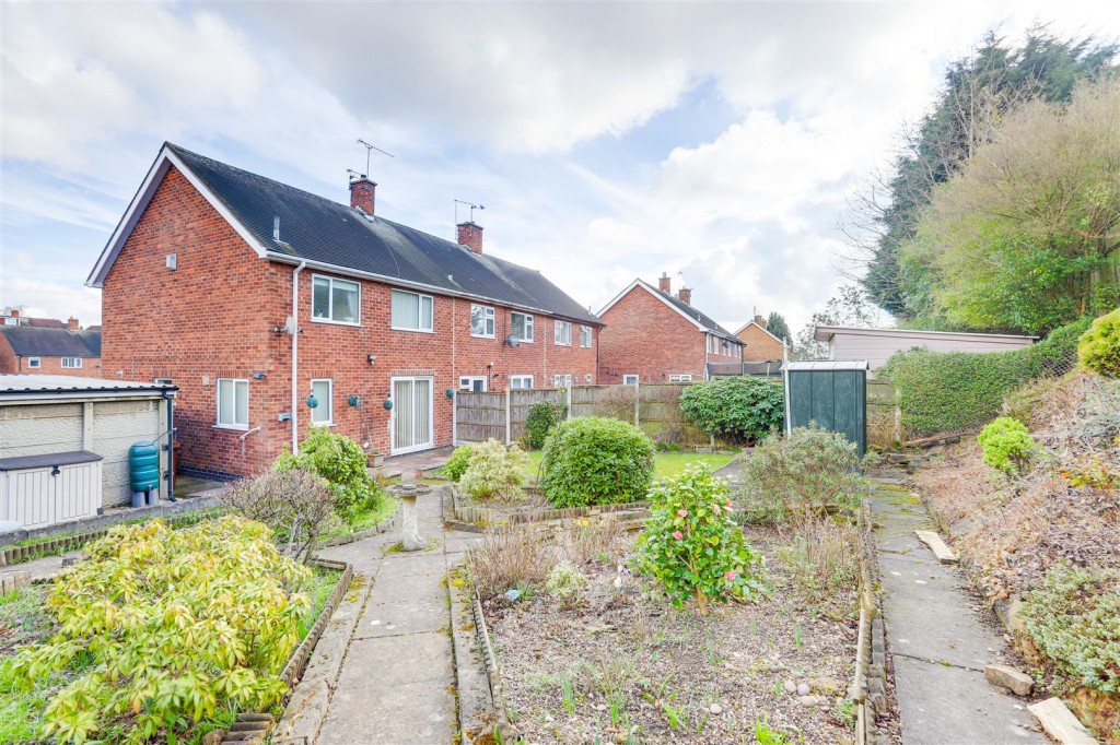 Queens Bower Road, Arnold, Nottinghamshire, NG5 5RB