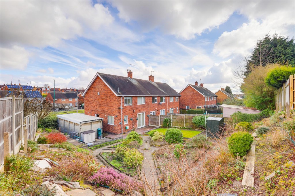 Queens Bower Road, Arnold, Nottinghamshire, NG5 5RB