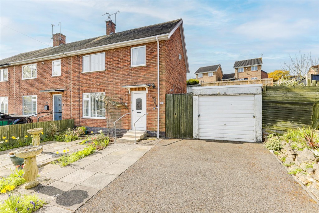 Queens Bower Road, Arnold, Nottinghamshire, NG5 5RB