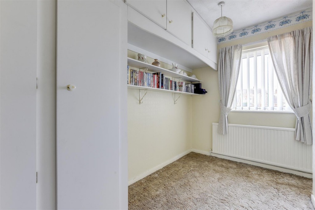 Queens Bower Road, Arnold, Nottinghamshire, NG5 5RB
