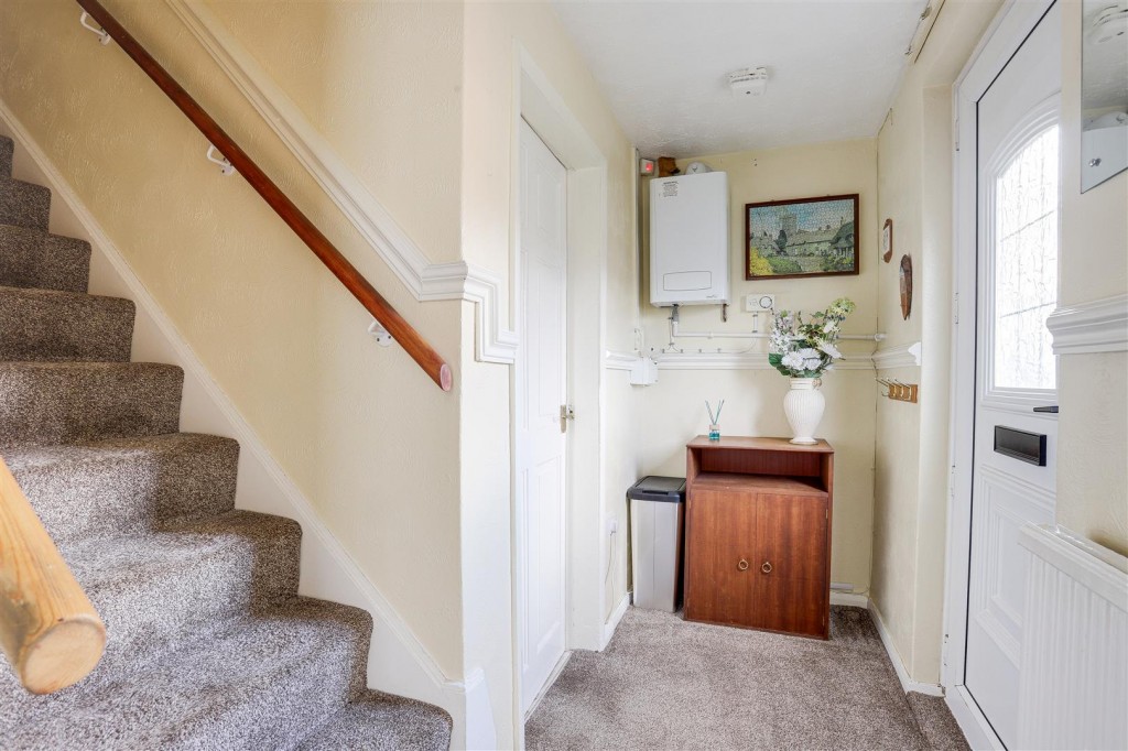 Queens Bower Road, Arnold, Nottinghamshire, NG5 5RB