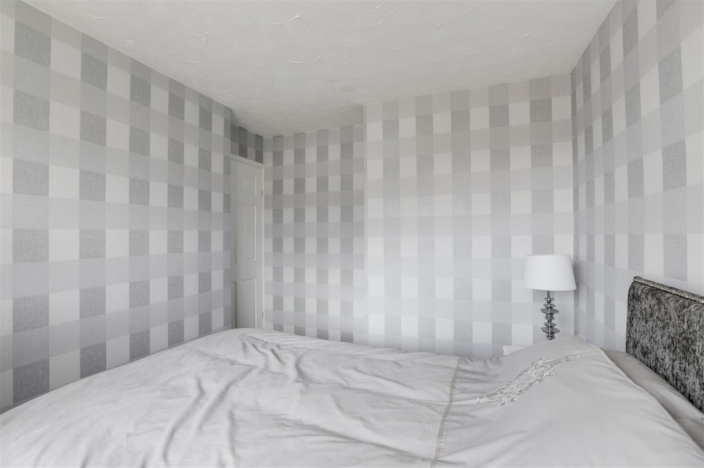 Lacey Avenue, Hucknall, Nottinghamshire, NG15 6BZ