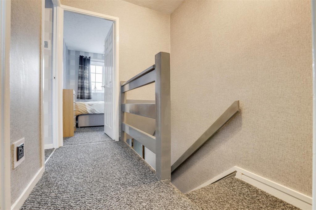 Lacey Avenue, Hucknall, Nottinghamshire, NG15 6BZ