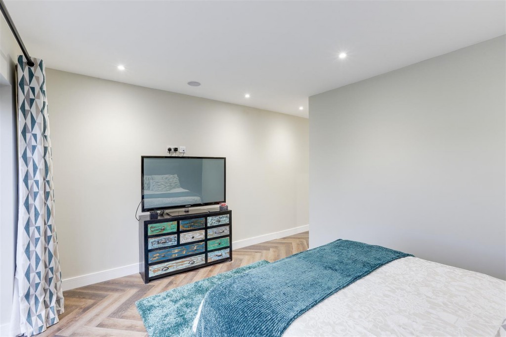 Wadsworth Road, Stapleford, Nottinghamshire, NG9 8BD