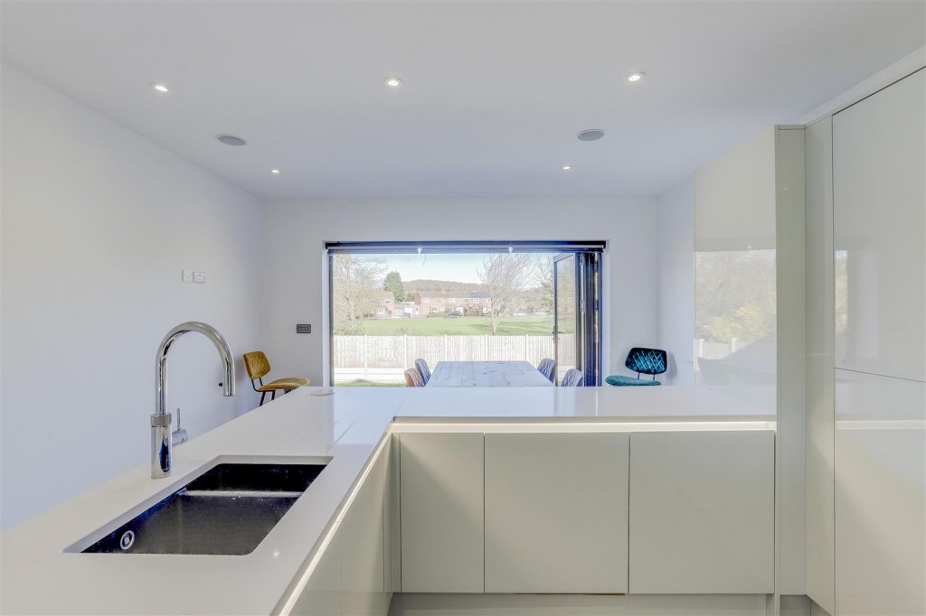 Wadsworth Road, Stapleford, Nottinghamshire, NG9 8BD