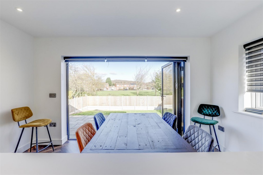 Wadsworth Road, Stapleford, Nottinghamshire, NG9 8BD