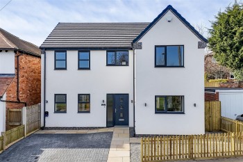 West End, Beeston, Nottinghamshire, NG9 1GL