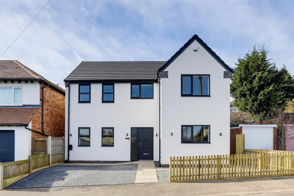 West End, Beeston, Nottinghamshire, NG9 1GL