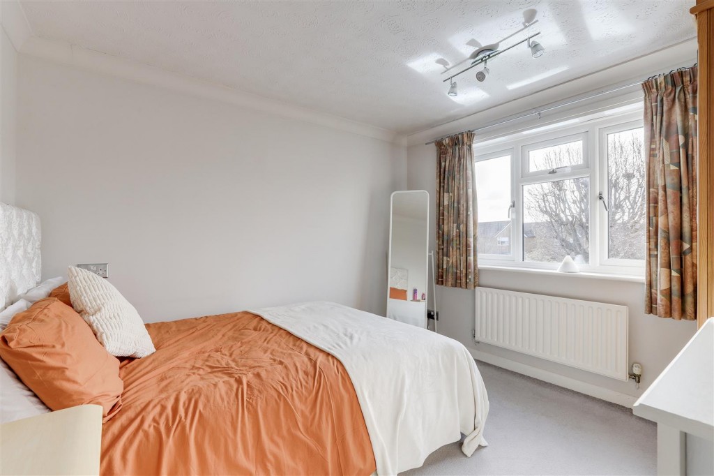 Huntingdon Way, Toton, Nottinghamshire, NG9 6HZ