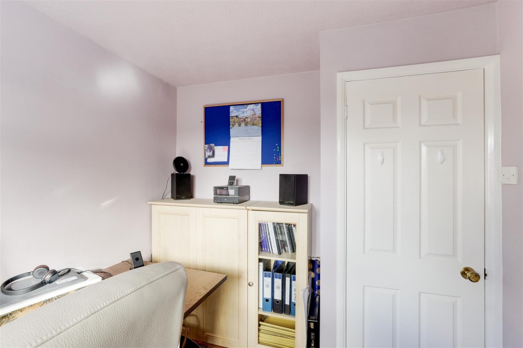 Huntingdon Way, Toton, Nottinghamshire, NG9 6HZ
