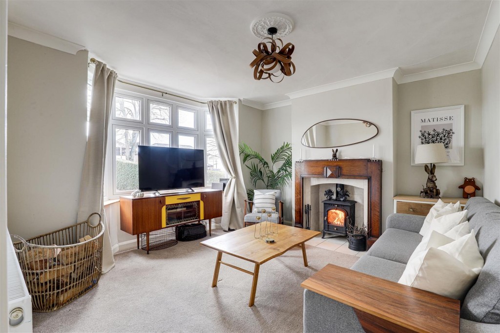 Heanor Road, Ilkeston, Derbyshire, DE7 8TN