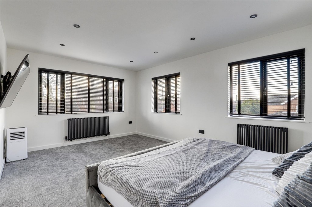 Middlebeck Avenue, Arnold, Nottinghamshire, NG5 8AN