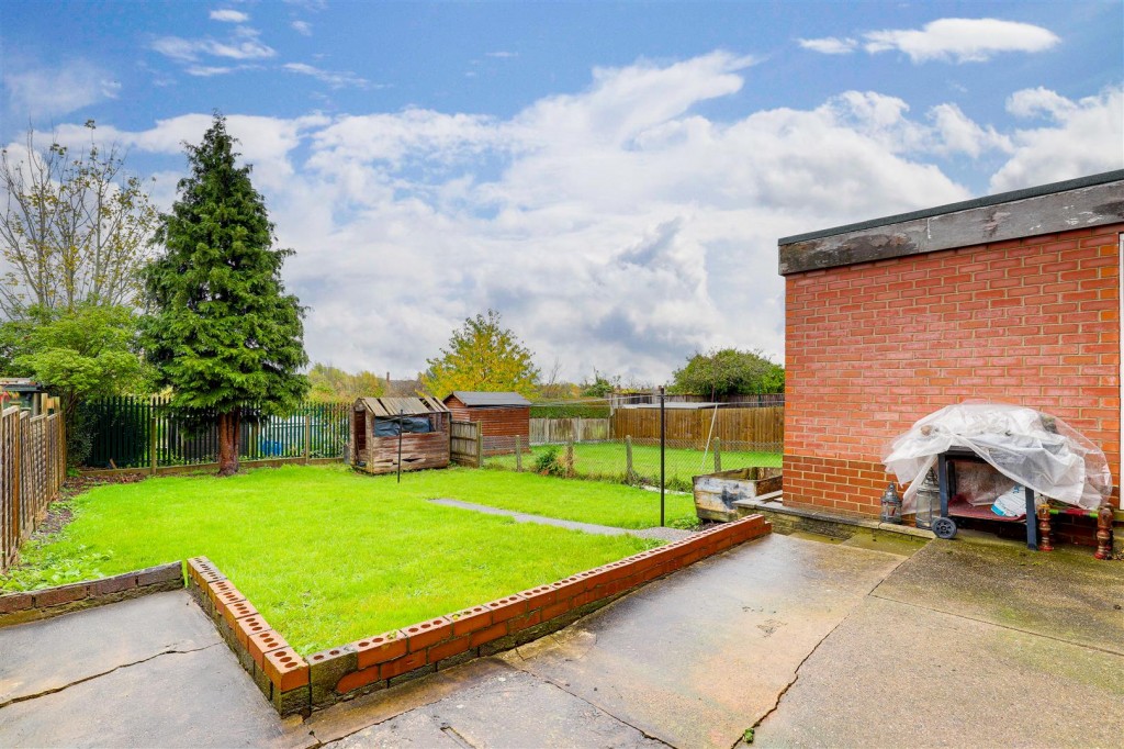 Western Boulevard, Basford, Nottinghamshire, NG8 5FH
