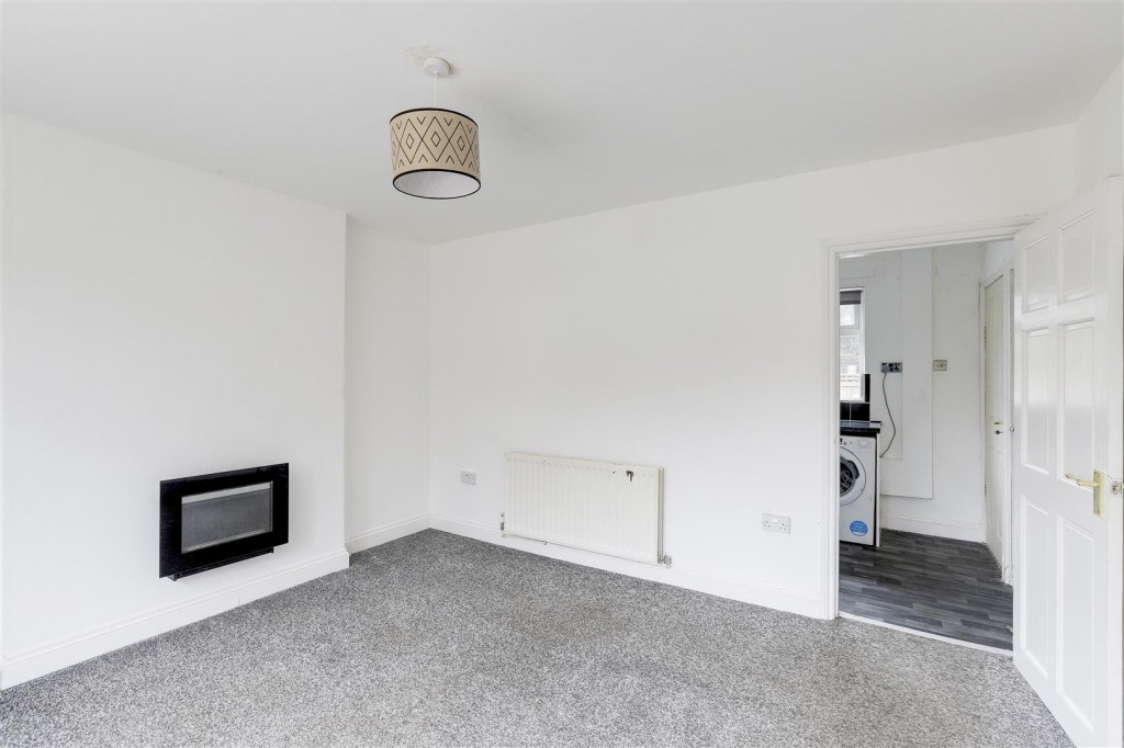 Romilay Close, Beeston, Nottinghamshire, NG9 2ST