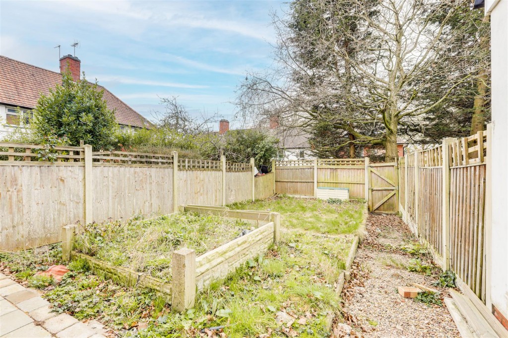 Romilay Close, Beeston, Nottinghamshire, NG9 2ST