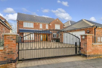 Ramsey Drive, Arnold, Nottinghamshire, NG5 6SD