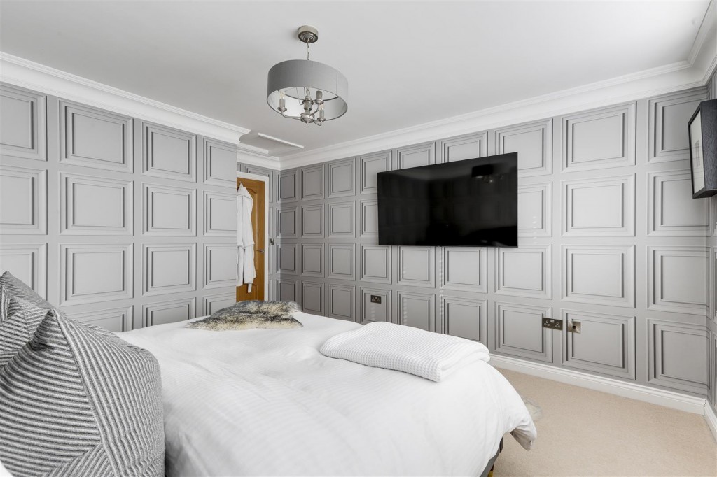 Ramsey Drive, Arnold, Nottinghamshire, NG5 6SD