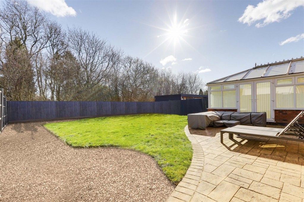 Ramsey Drive, Arnold, Nottinghamshire, NG5 6SD